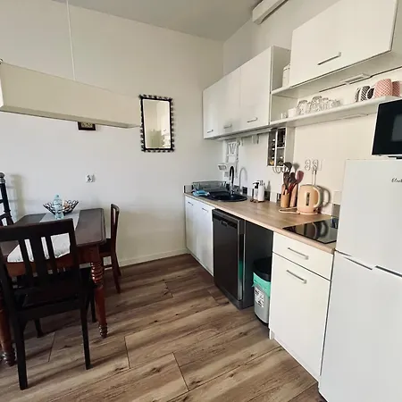 3 Maja Διαμέρισμα *